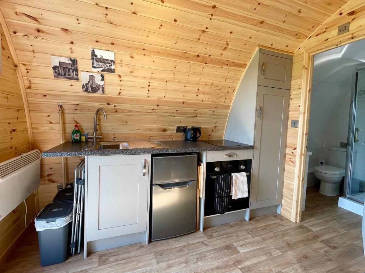 Waterpump Pod For 2 Adults With Ensuite In The Suffolk Countryside Badingham المظهر الخارجي الصورة