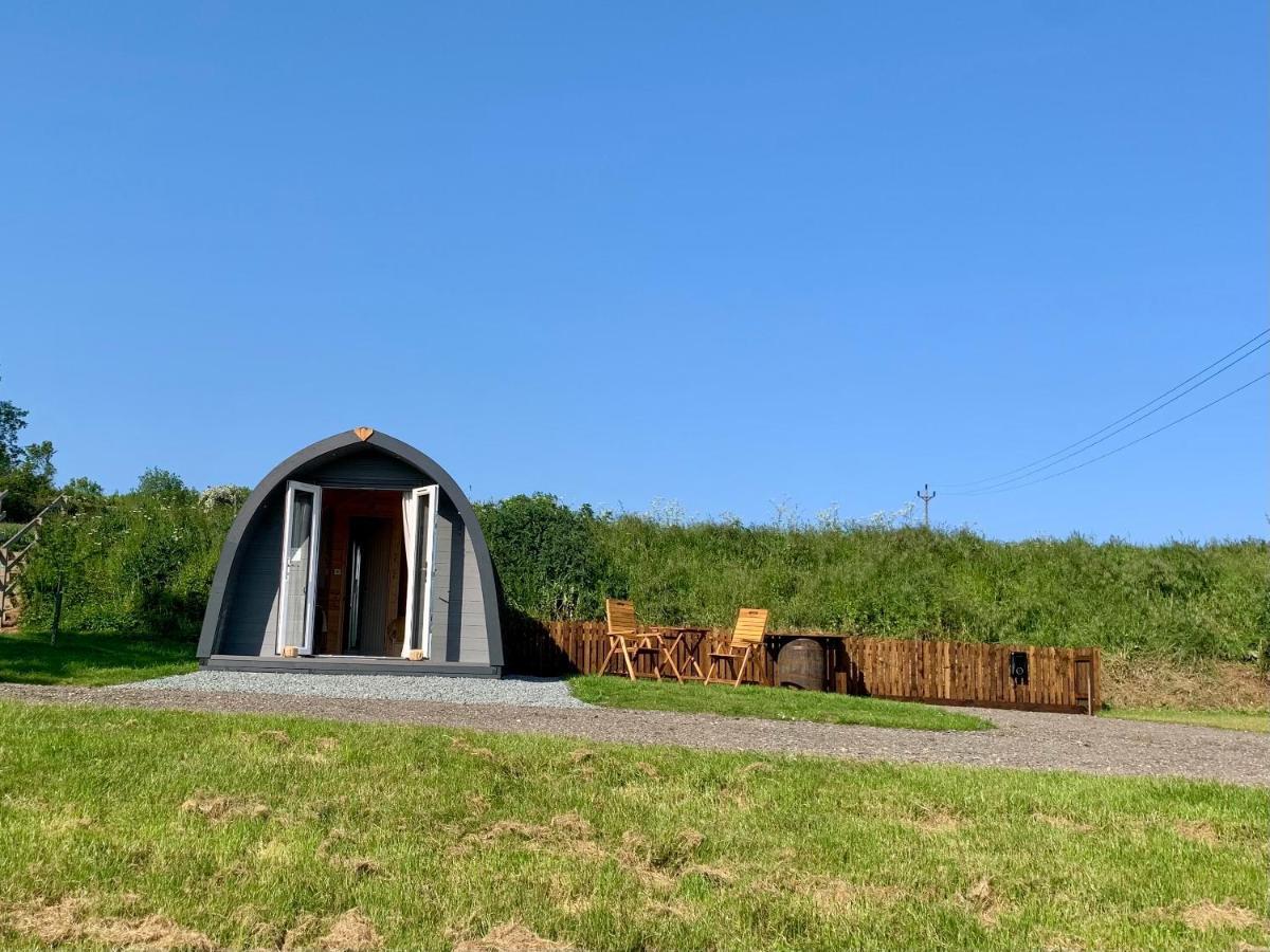 Waterpump Pod For 2 Adults With Ensuite In The Suffolk Countryside Badingham المظهر الخارجي الصورة